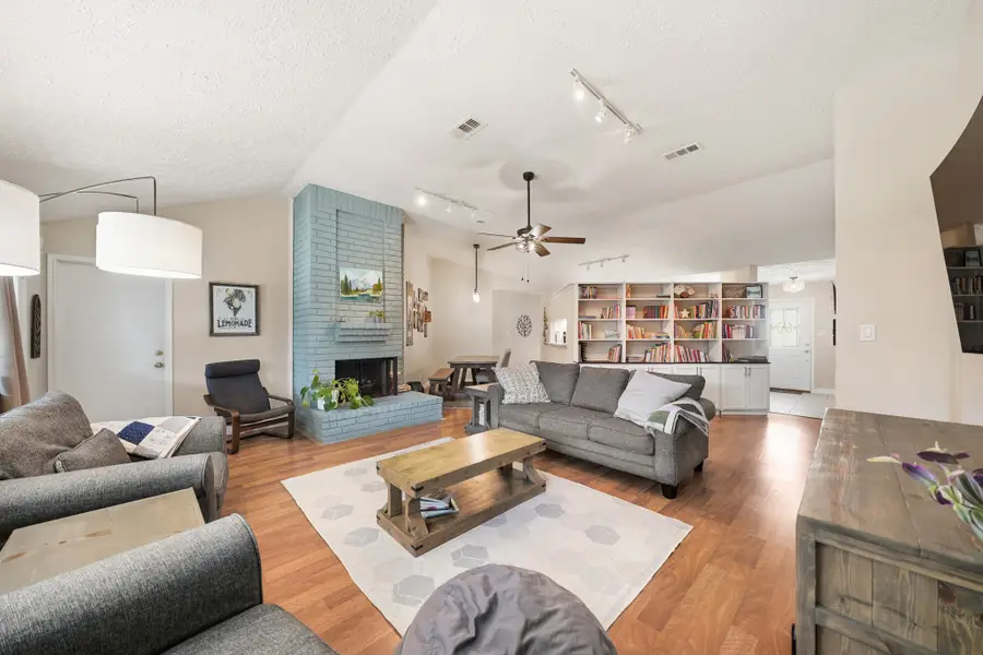 1318 Shadow Mountain Drive, Katy, TX 77450 - Image #3