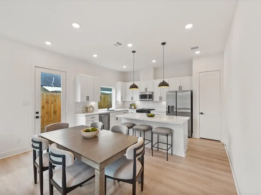 243 Rebecca Street #F, Houston, TX 77022 - #3
