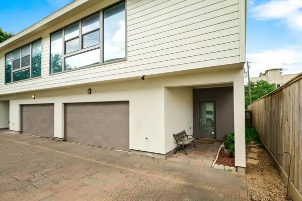 2220 Bastrop Street, Houston, TX 77003