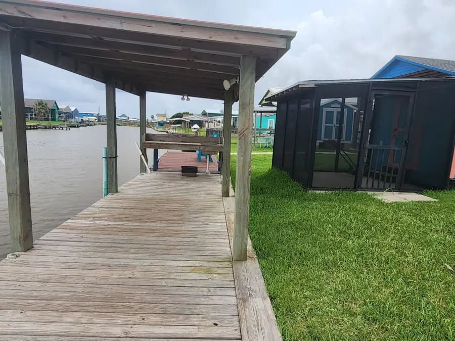 1906 County Road 202, Sargent, TX 77414 - #2