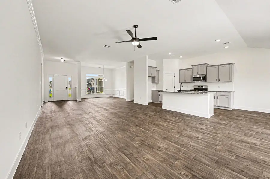 9 Keystone Court, Angleton, TX 77515 - #2