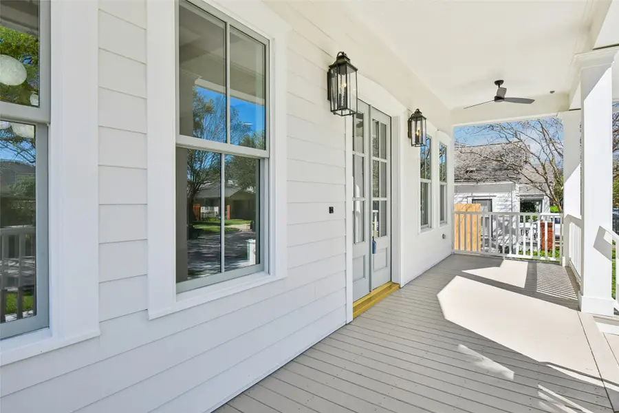 1119 E 7th 1/2 Street, Houston, TX 77009 - #3