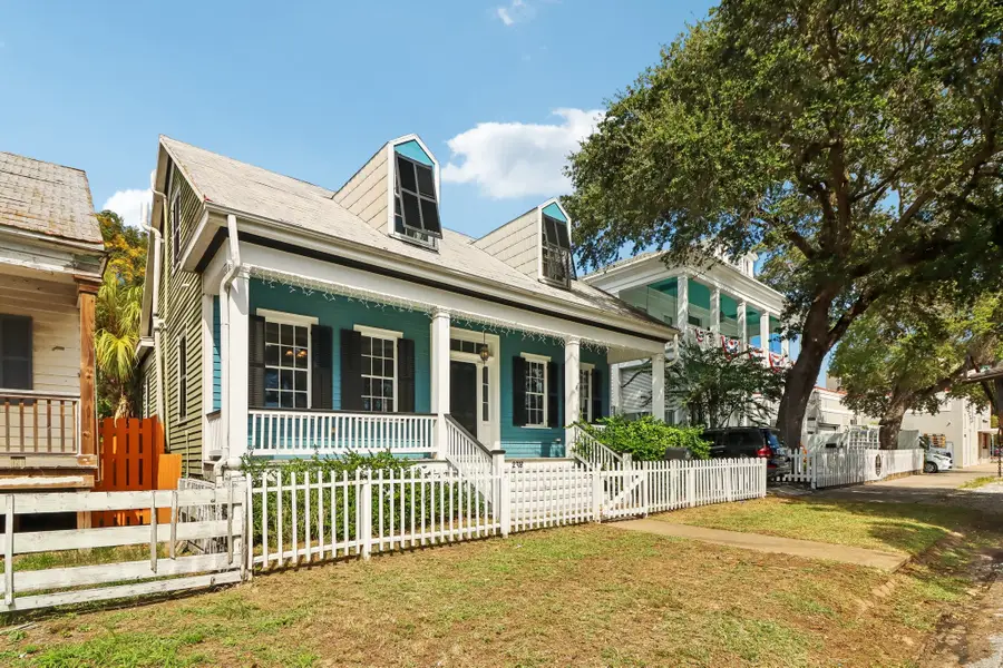 2318 Avenue M, Galveston, TX 77550 - #2