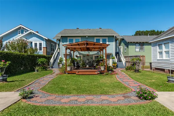 4412 Avenue R 1/2, Galveston, TX 77550