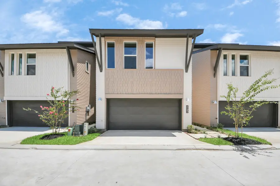 5903 Urban Pines Street, Houston, TX 77091 - Image #3