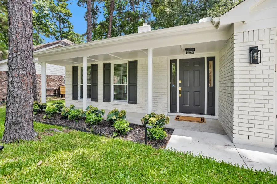 147 E Pathfinders Circle, The Woodlands, TX 77381 - #2