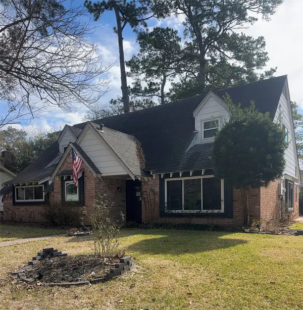 5923 Old Lodge Drive, Houston, TX 77066