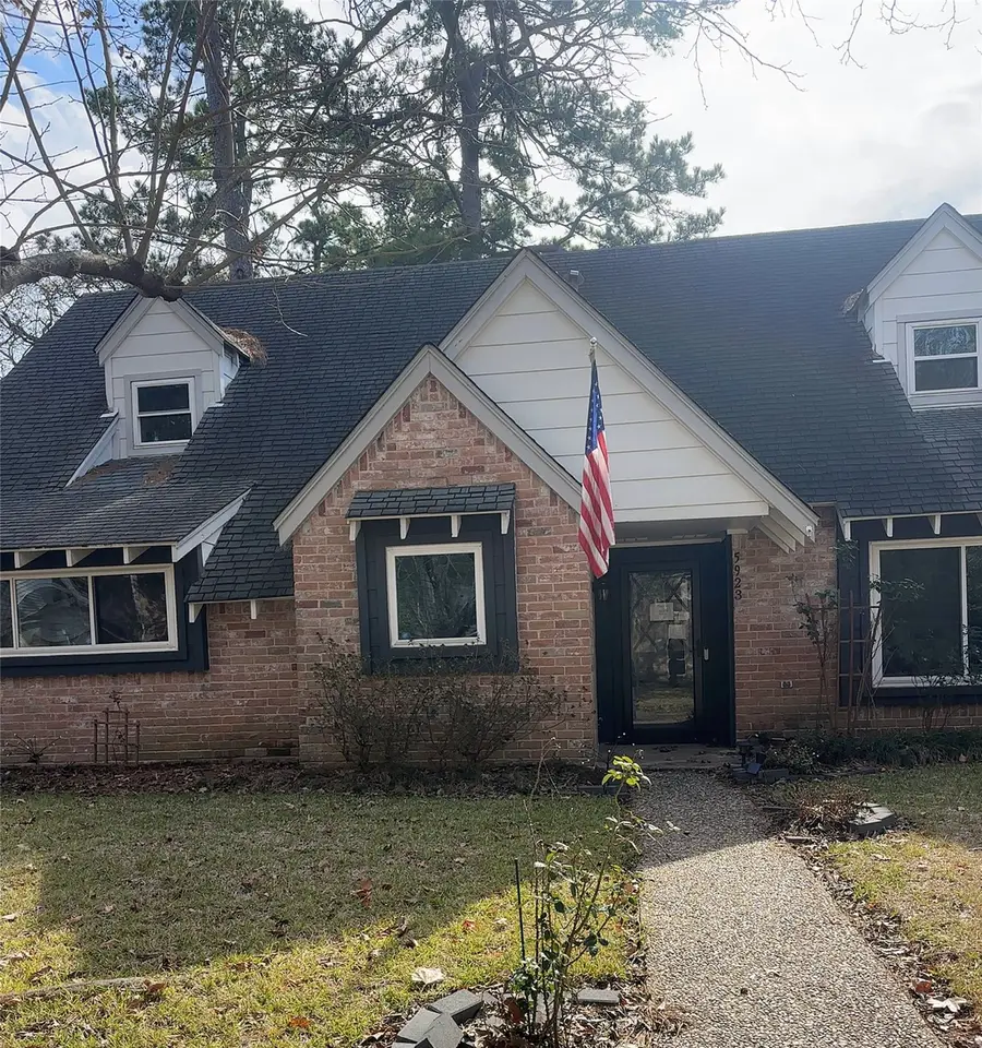 5923 Old Lodge Drive, Houston, TX 77066 - Image #2