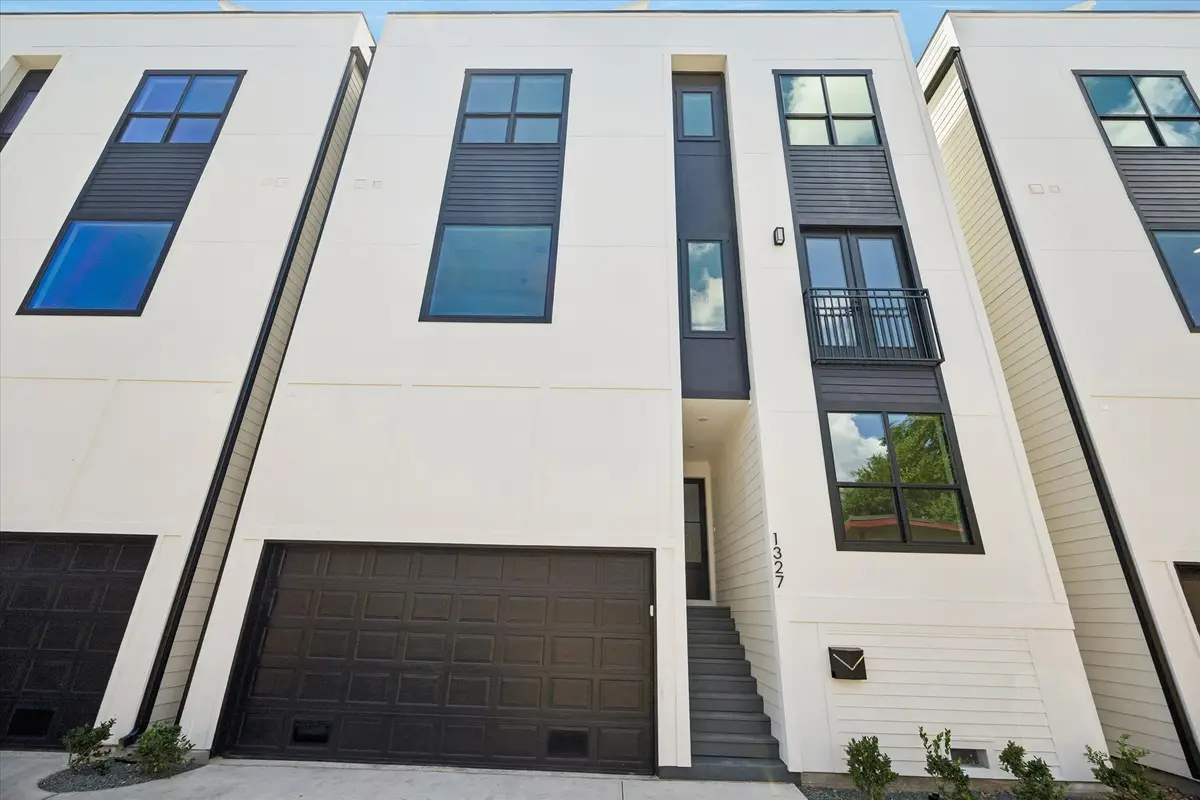 1323 W 22nd Street, Houston, TX 77008 - #1