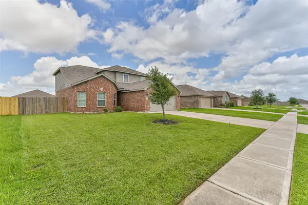 1123 Rare Fancy Drive, Iowa Colony, TX 77583