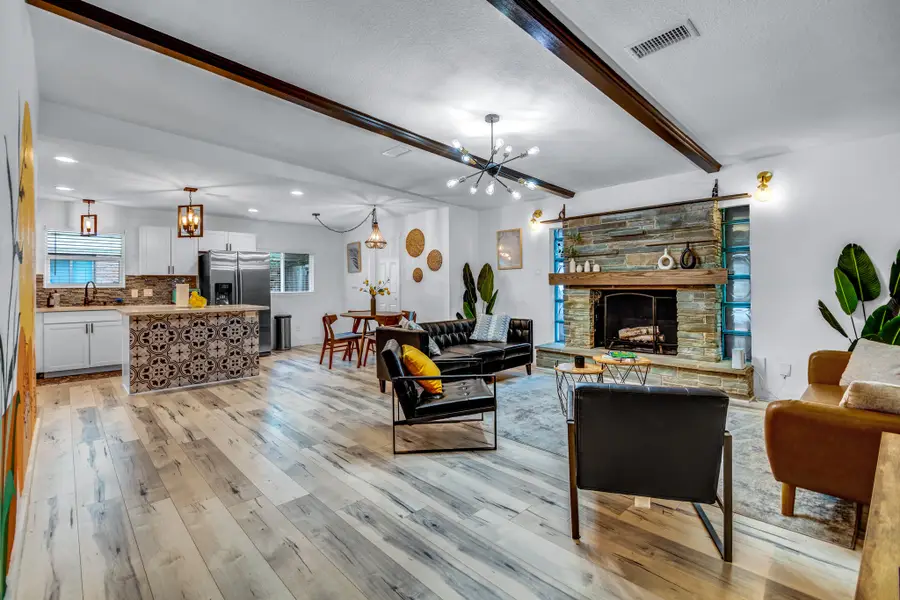 5918 Lattimer Drive, Houston, TX 77035 - #2