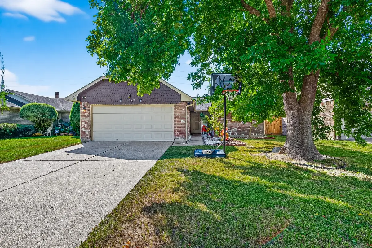 8522 Grand Knolls Drive, Houston, TX 77083 - #1