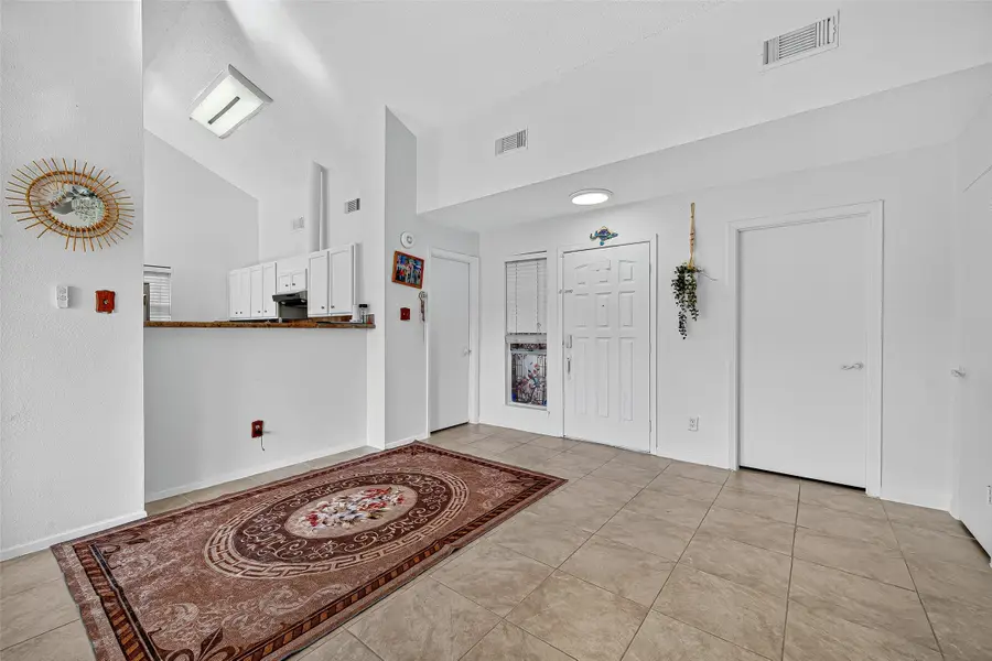 8522 Grand Knolls Drive, Houston, TX 77083 - #3