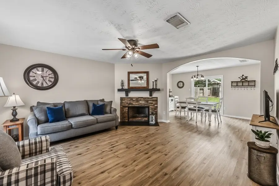 7818 Mary Katheryns Crossing, Conroe, TX 77304 - #2