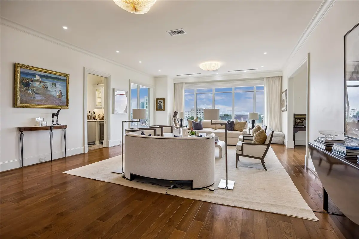 2121 Kirby Drive #4NE, Houston, TX 77019 - #1