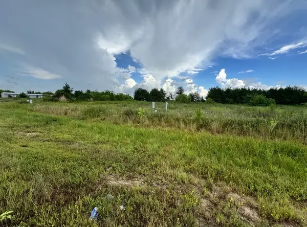 1162 Road 5706, Cleveland, TX 77327