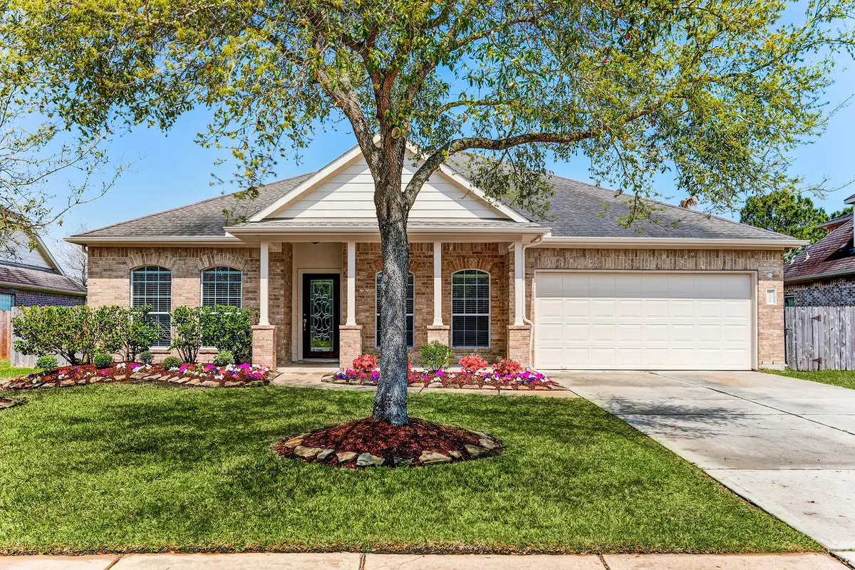 6126 Bradford Lane, League City, TX 77573 - Image #1