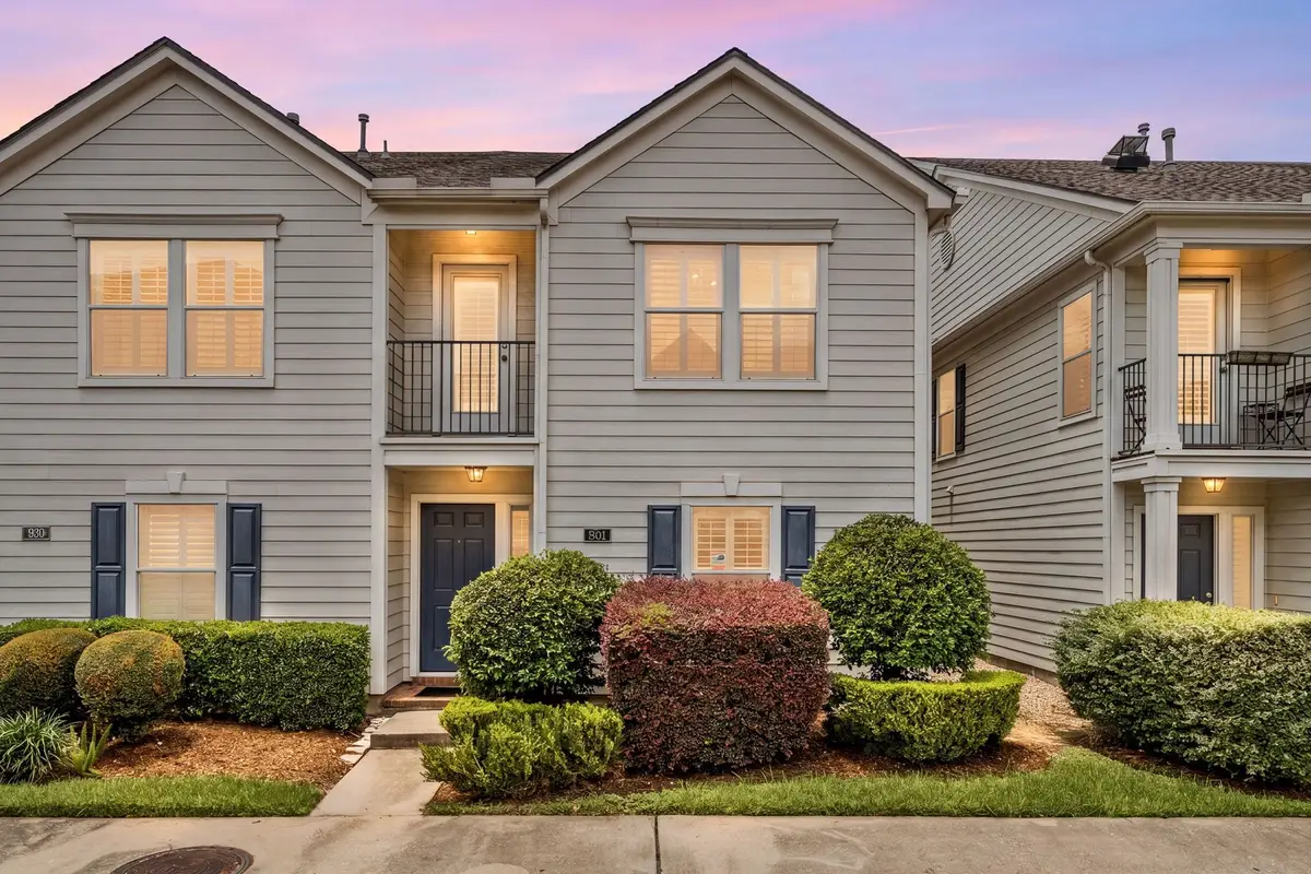 934 W Heights Hollow Lane, Houston, TX 77007 - #1