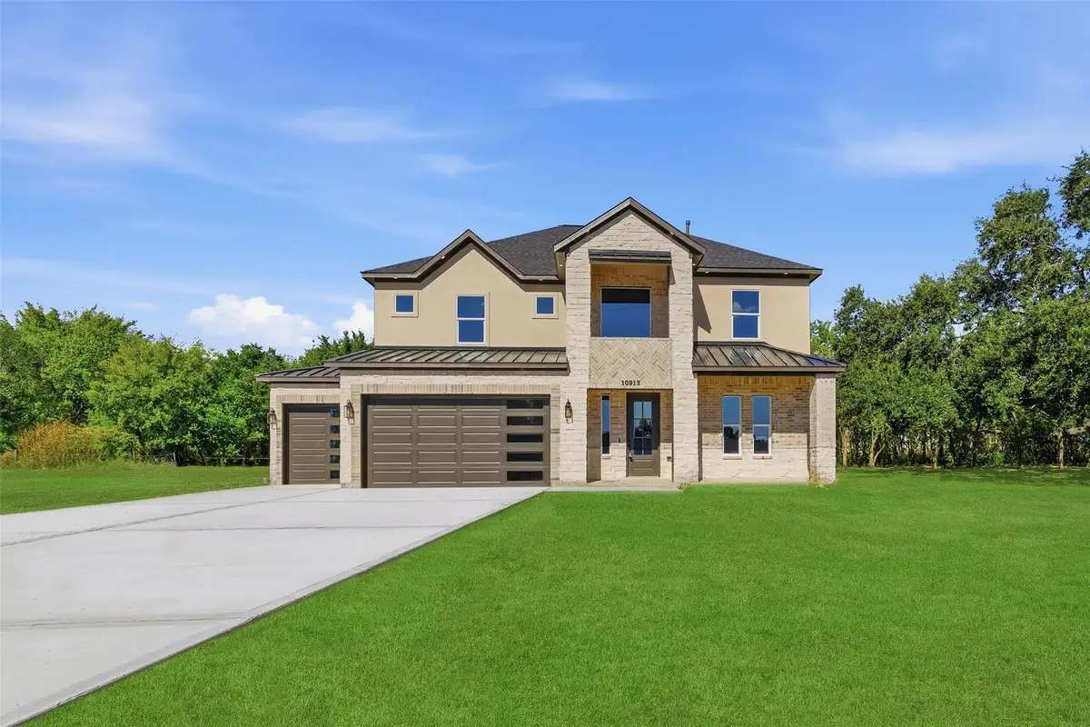 10913 Houston Drive, La Porte, TX 77571 - Image #1