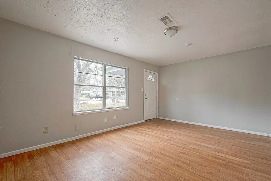 4910 Paradise Lane, Houston, TX 77048 - Image #3