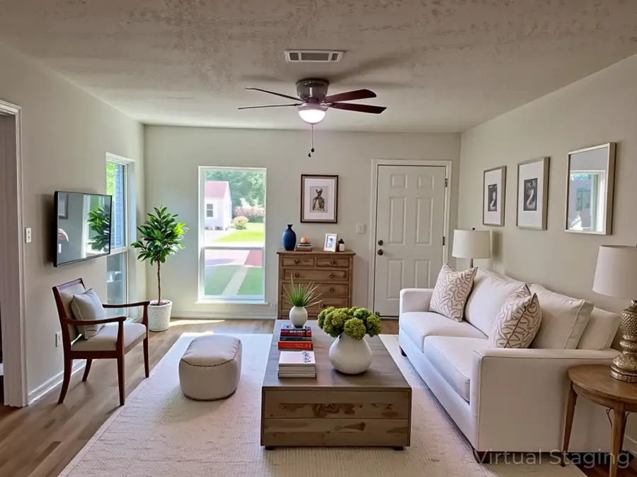 306 S Virginia Street, La Porte, TX 77571 - #2