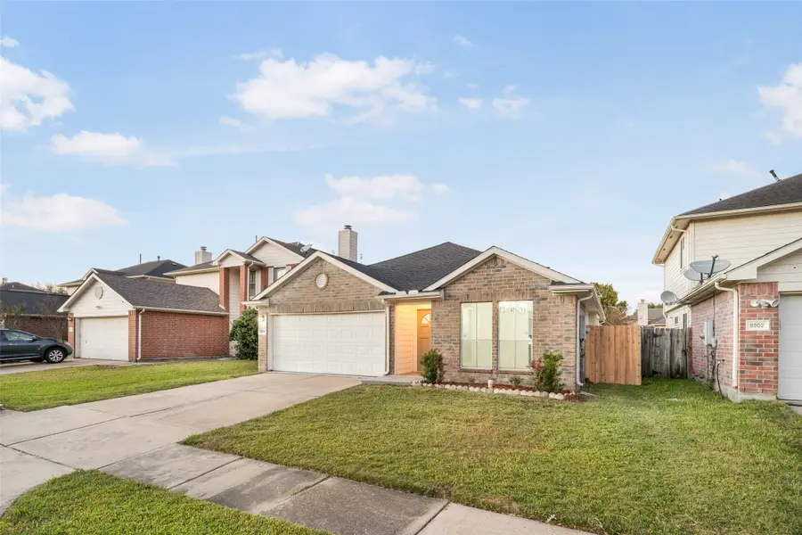 8906 Westplace Drive, Houston, TX 77071 - Image #2