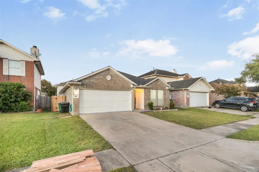 8906 Westplace Drive, Houston, TX 77071 - Image #3