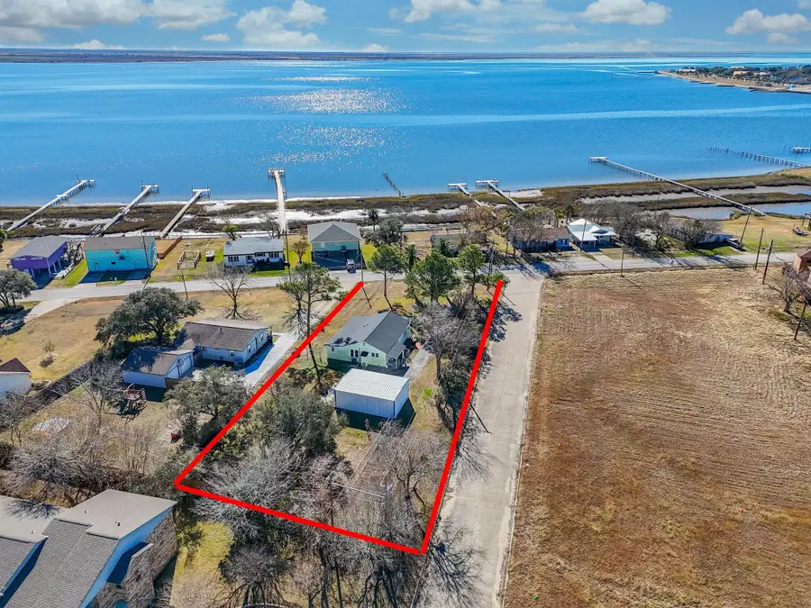 314 E Bayshore Drive, Palacios, TX 77465 - #2