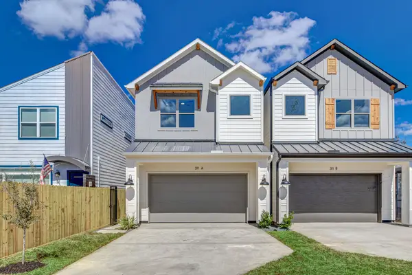 311 E 34th Street #B, Houston, TX 77018