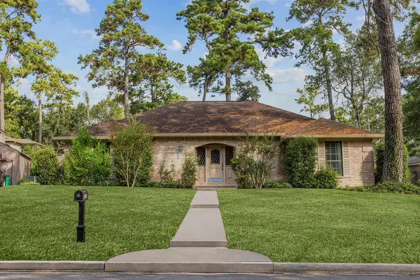 2211 Deer Springs Drive, Houston, TX 77339