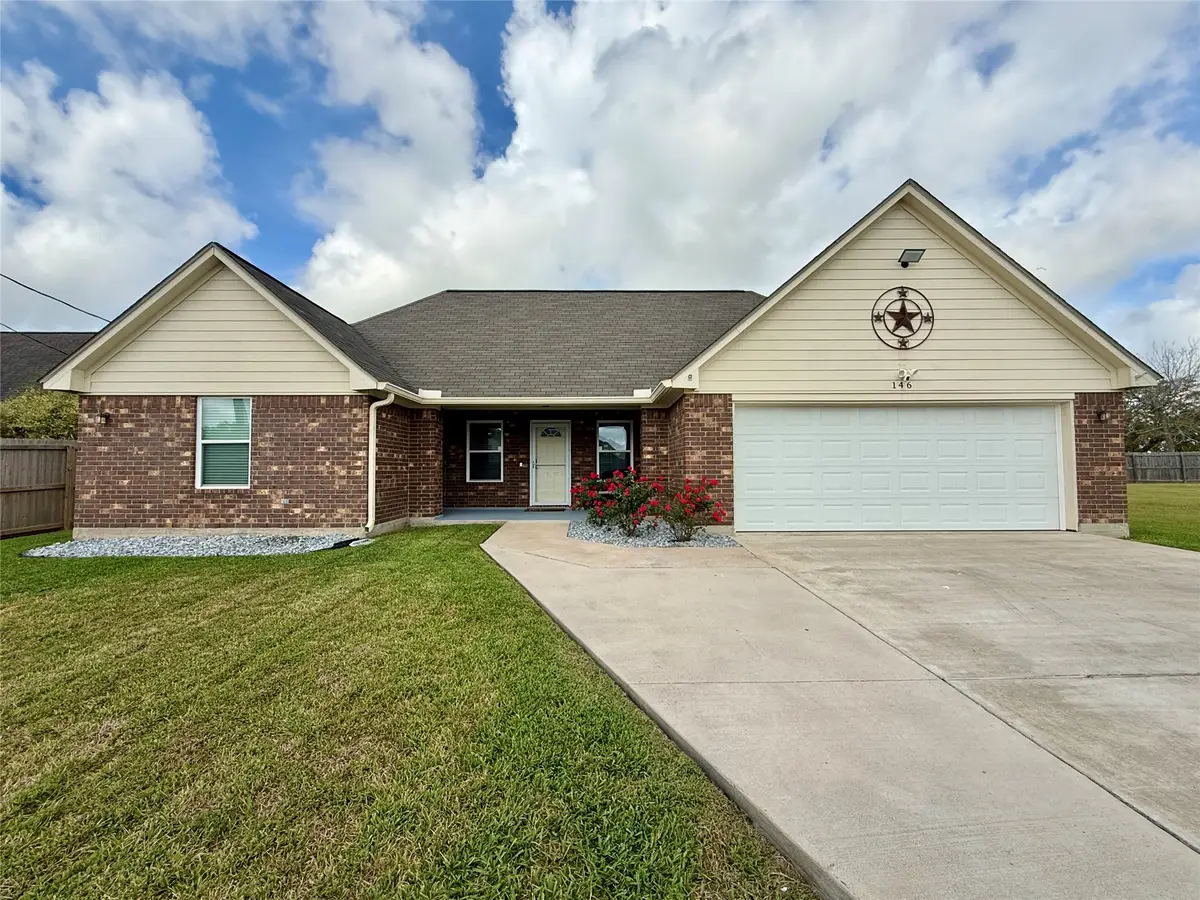 146 Ellis Lane, West Columbia, TX 77486 - #1