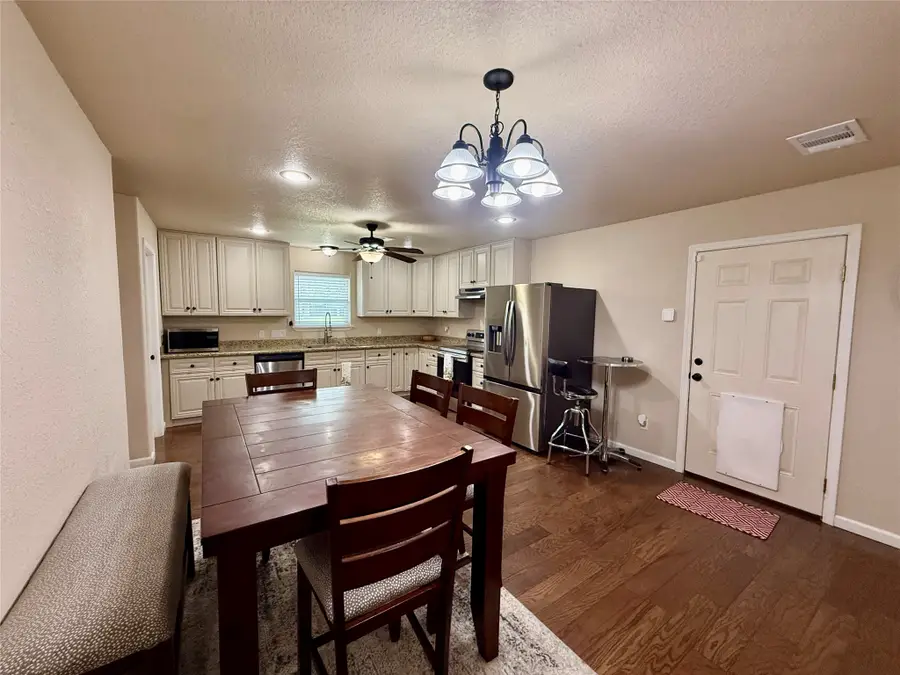 146 Ellis Lane, West Columbia, TX 77486 - #3