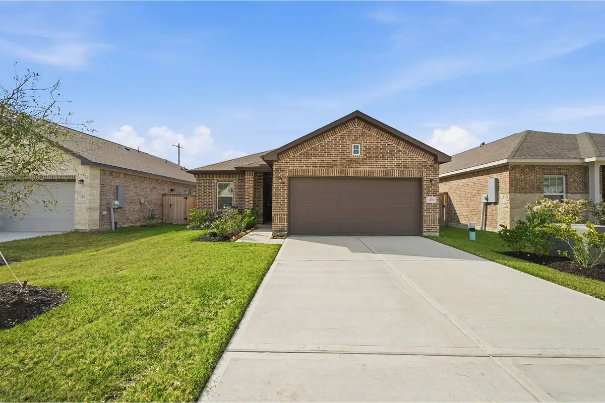 3527 Prairie Rose Trail, Angleton, TX 77515 - #1