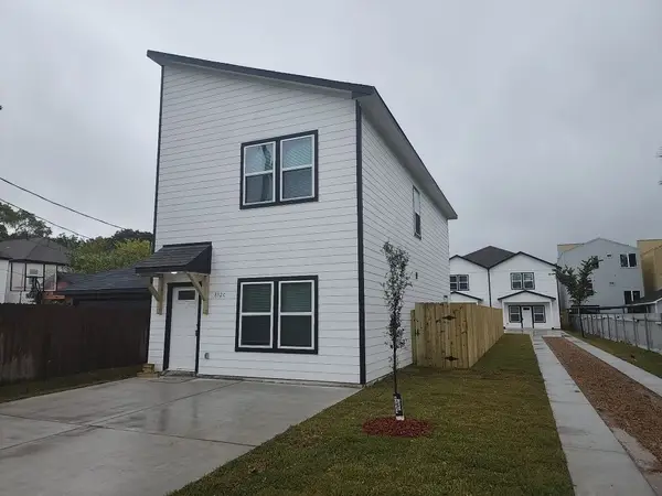 832 Elkhart Street #C, Houston, TX 77091