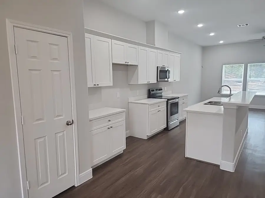 832 Elkhart Street #C, Houston, TX 77091 - #2