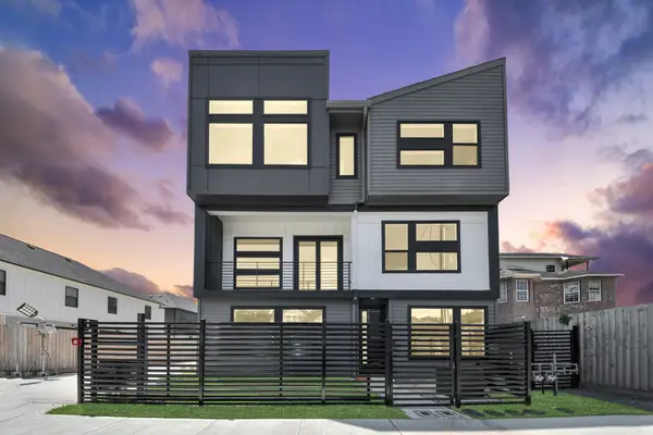 5030 Mallow Street #C, Houston, TX 77033