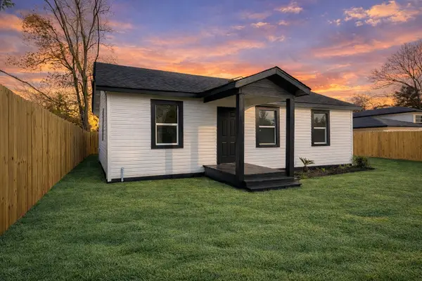 9306 Grady Street, Houston, TX 77016