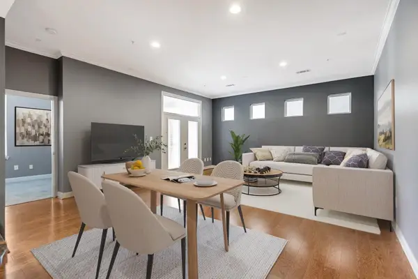 300 St Joseph Parkway #211, Houston, TX 77002