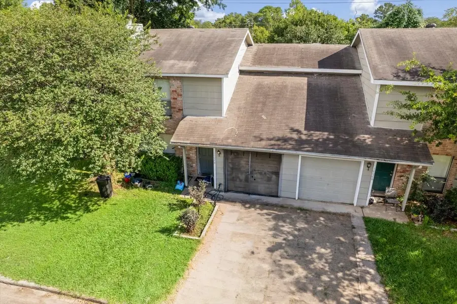 10028 Spring Place Drive, Houston, TX 77070 - #2
