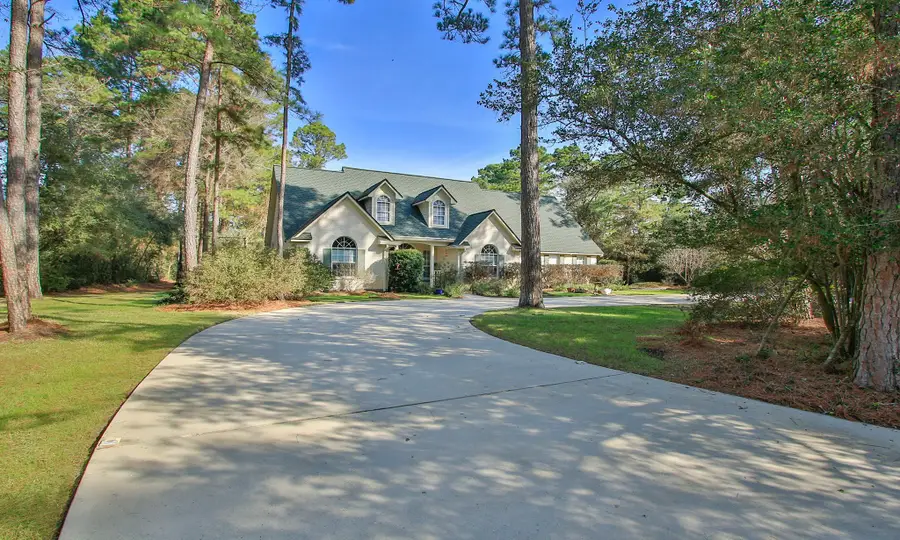 22310 Meadowsweet Drive, Magnolia, TX 77355 - Image #2