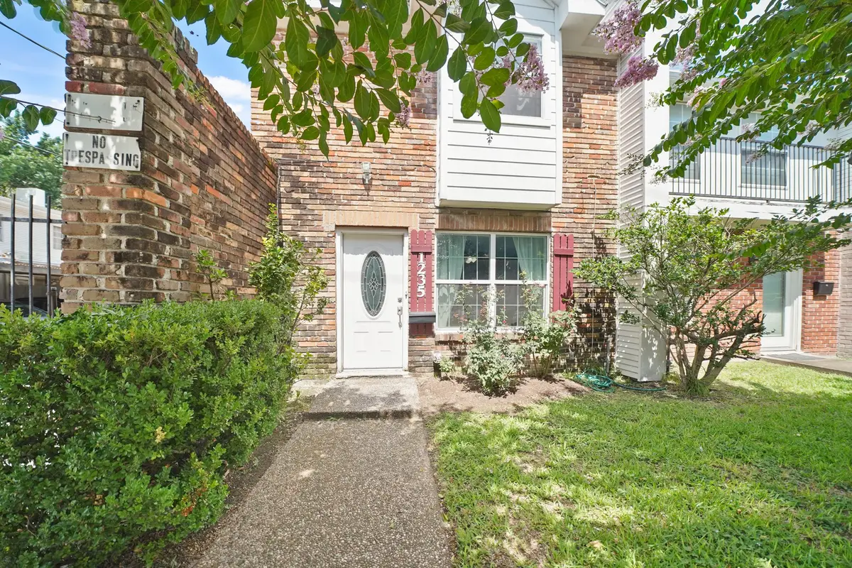 1235 Witte Road #8, Houston, TX 77055 - Image #1