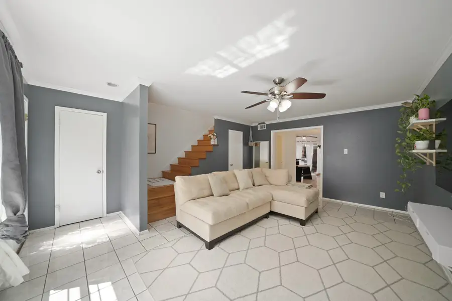 1235 Witte Road #8, Houston, TX 77055 - Image #3