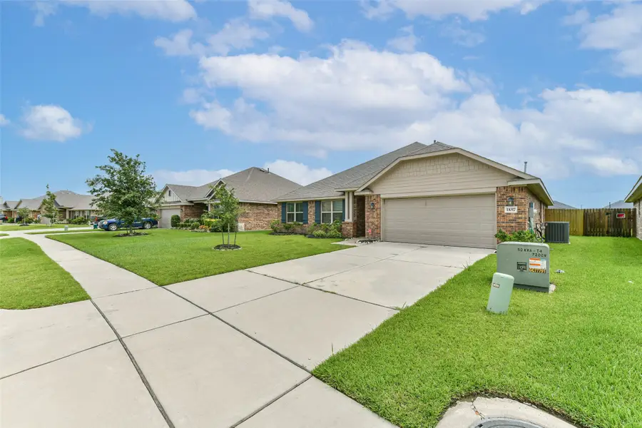 11017 Webber Lane, Texas City, TX 77591 - #2