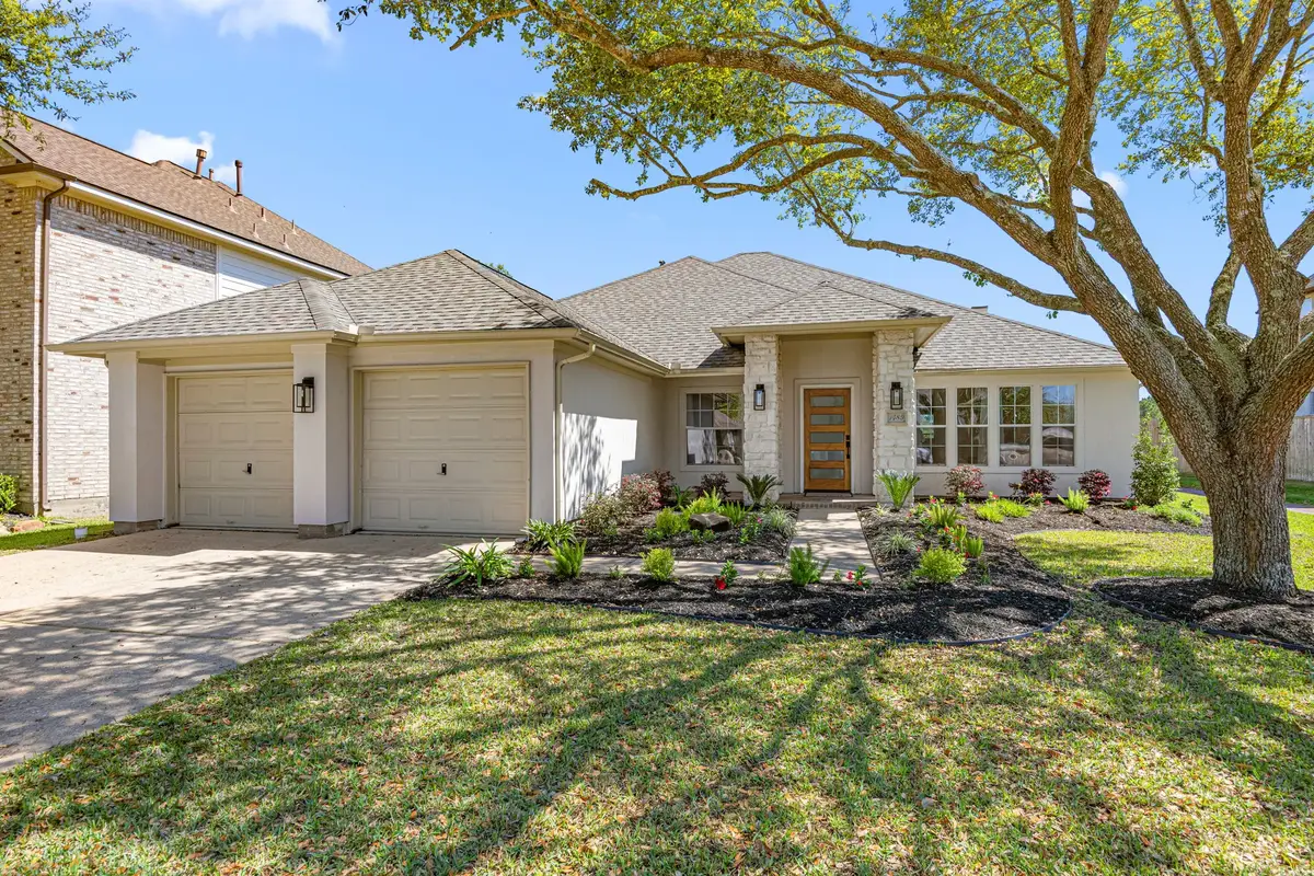 1489 Garden Lakes Drive, Friendswood, TX 77546 - #1