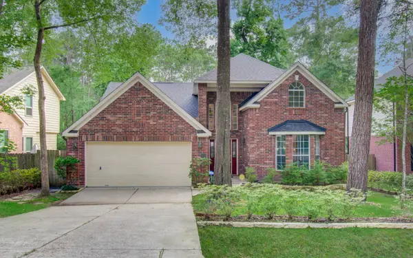 47 W Tallowberry Drive, The Woodlands, TX 77381