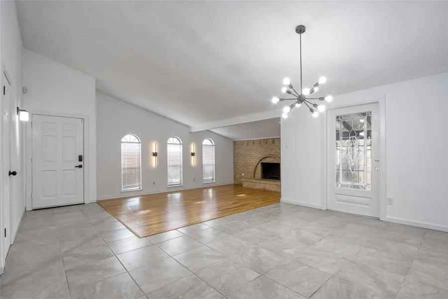 5510 Hickory Forest Drive, Houston, TX 77088 - Image #3