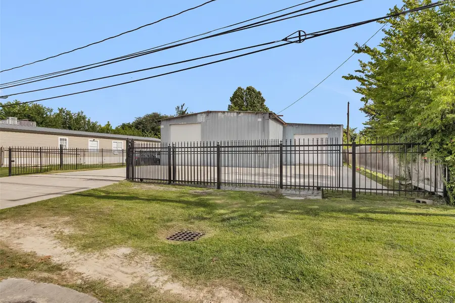 207 Aldine Mail Route Road, Houston, TX 77037 - #3