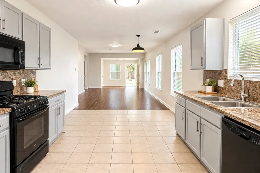 10919 View Pointe Ln, Houston, TX 77034 - #3