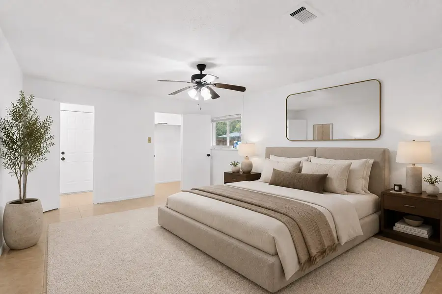 10102 Valley Breeze Drive, Houston, TX 77078 - #2