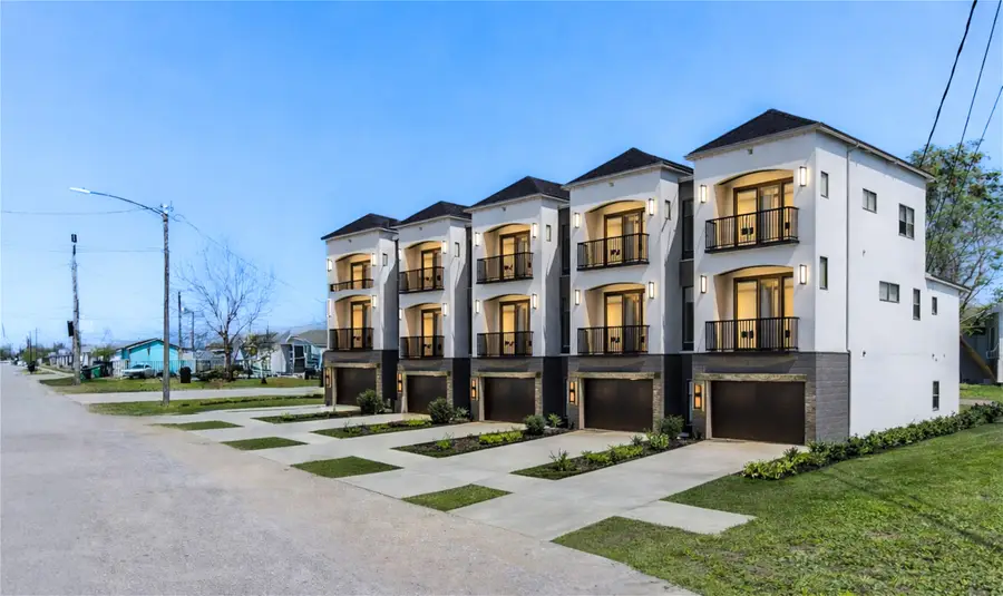 2904 Chapman Street, Houston, TX 77009 - #3